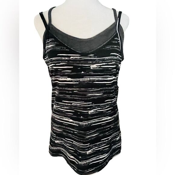 SOYBU tank top with attached crop bra underneath, criss cross straps size L - Picture 1 of 6